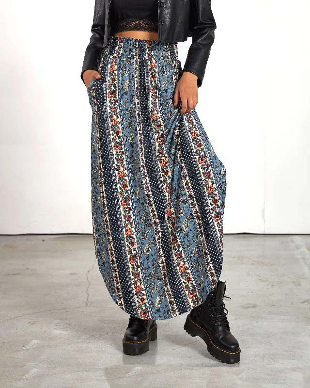 Curved Hem Flowy Maxi Skirt - LT.Blue